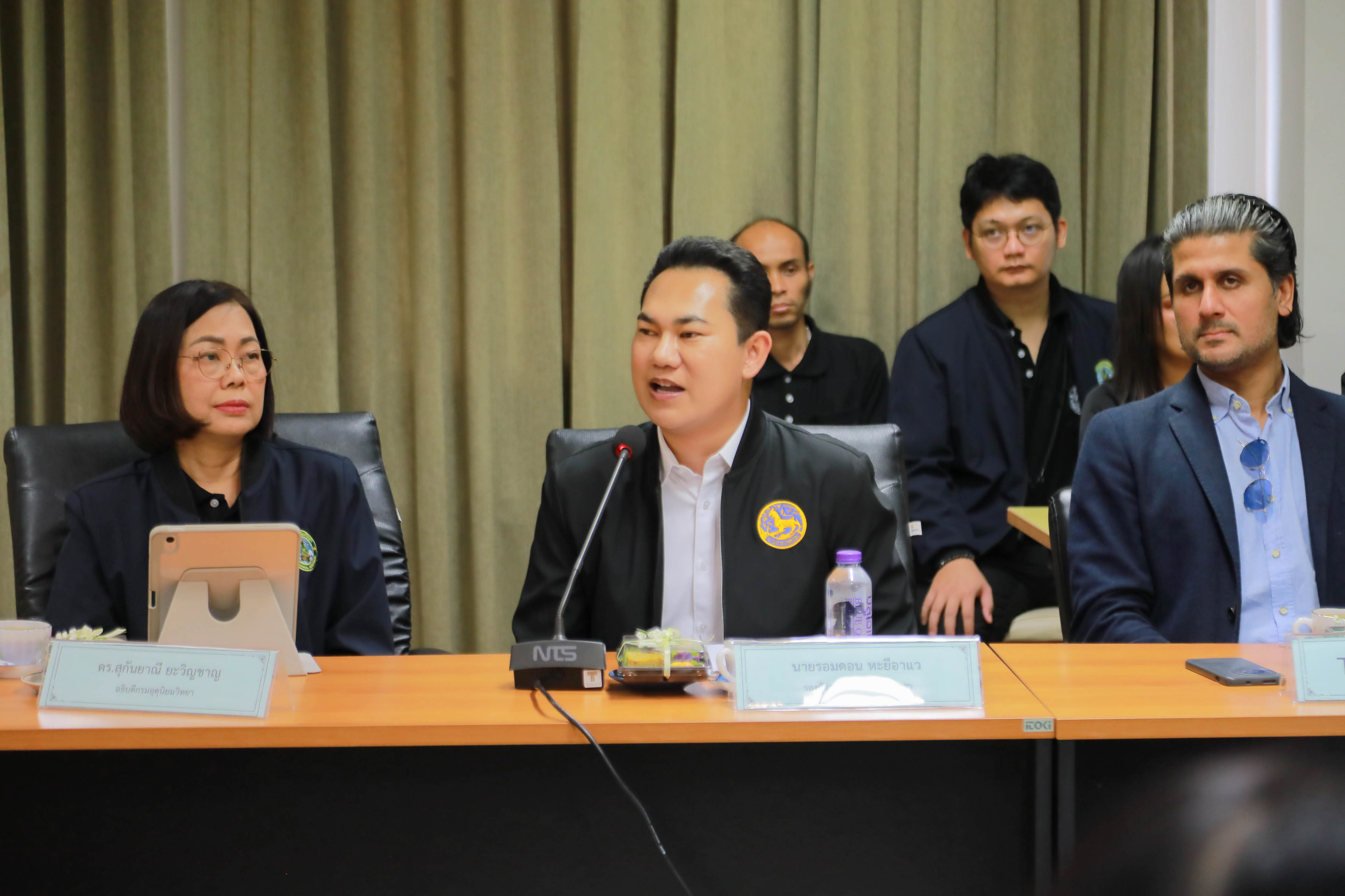 ข่าวรัฐมนตรี