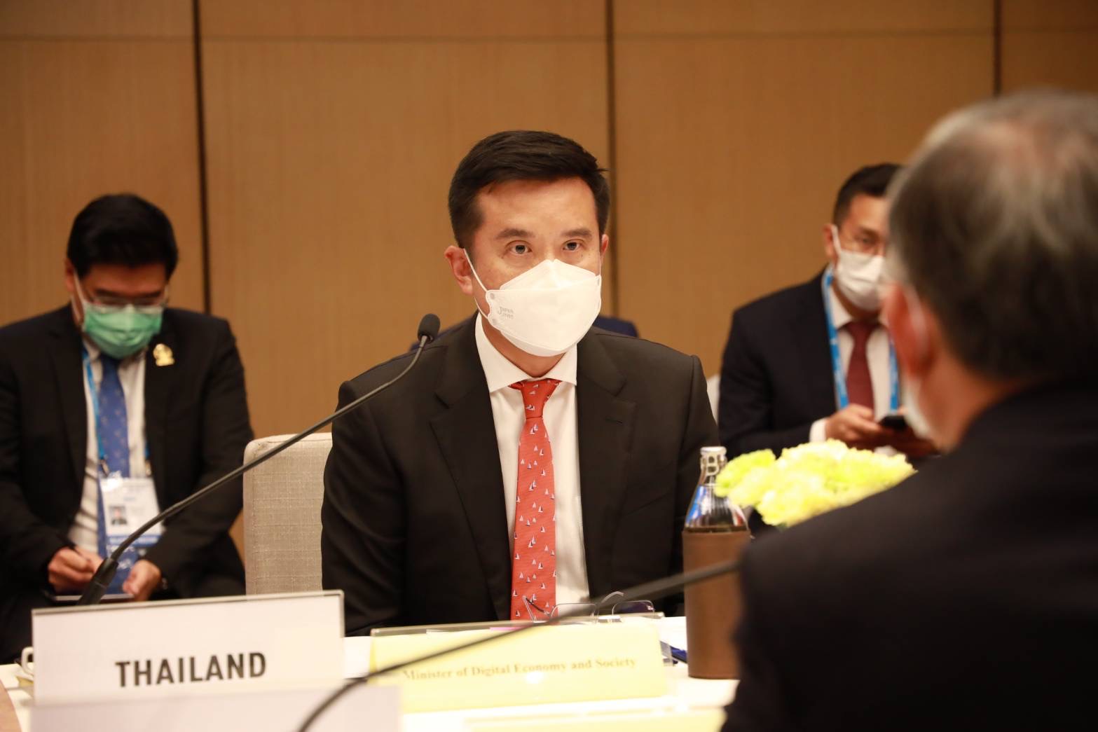 ข่าวรัฐมนตรี