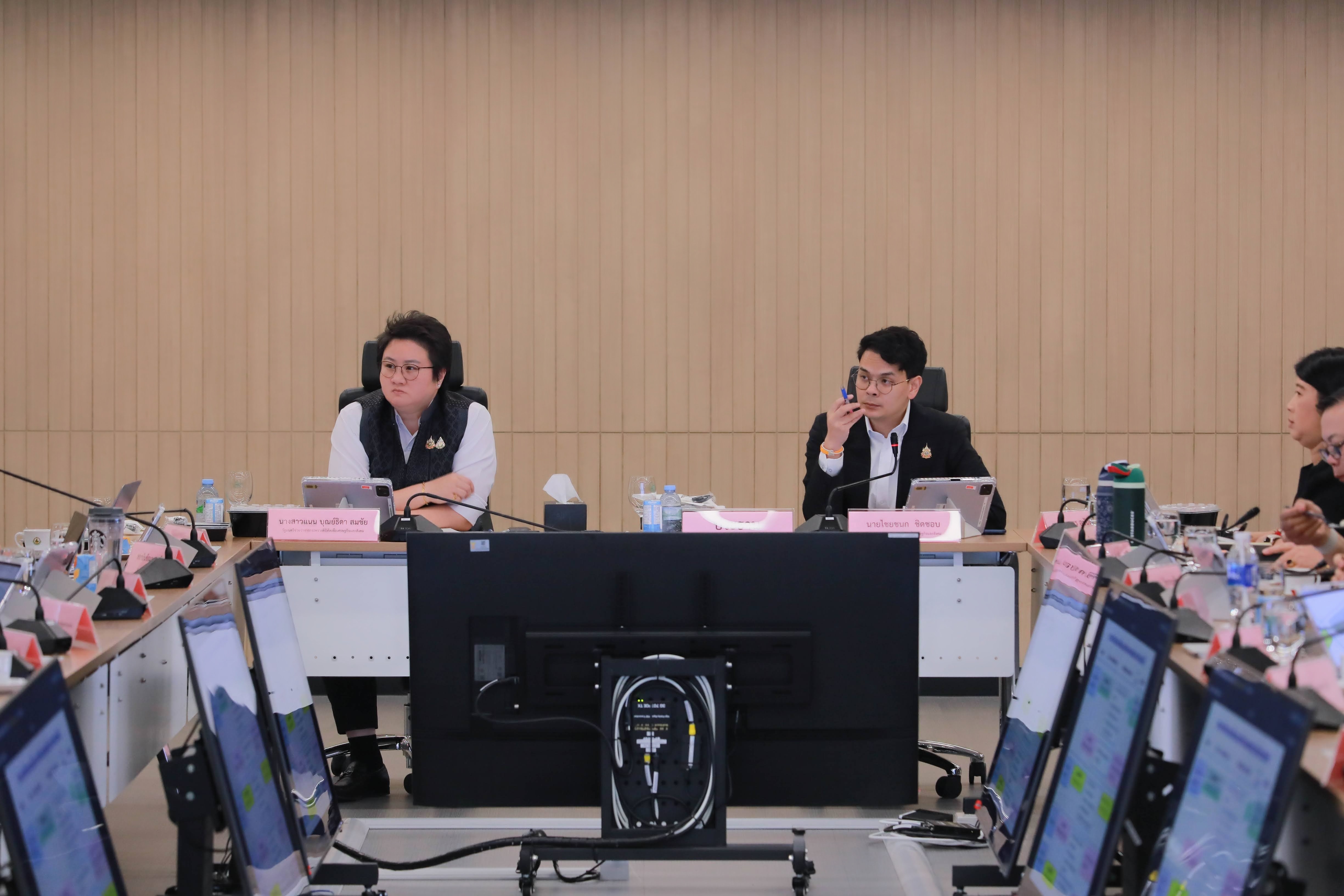 ข่าวรัฐมนตรี