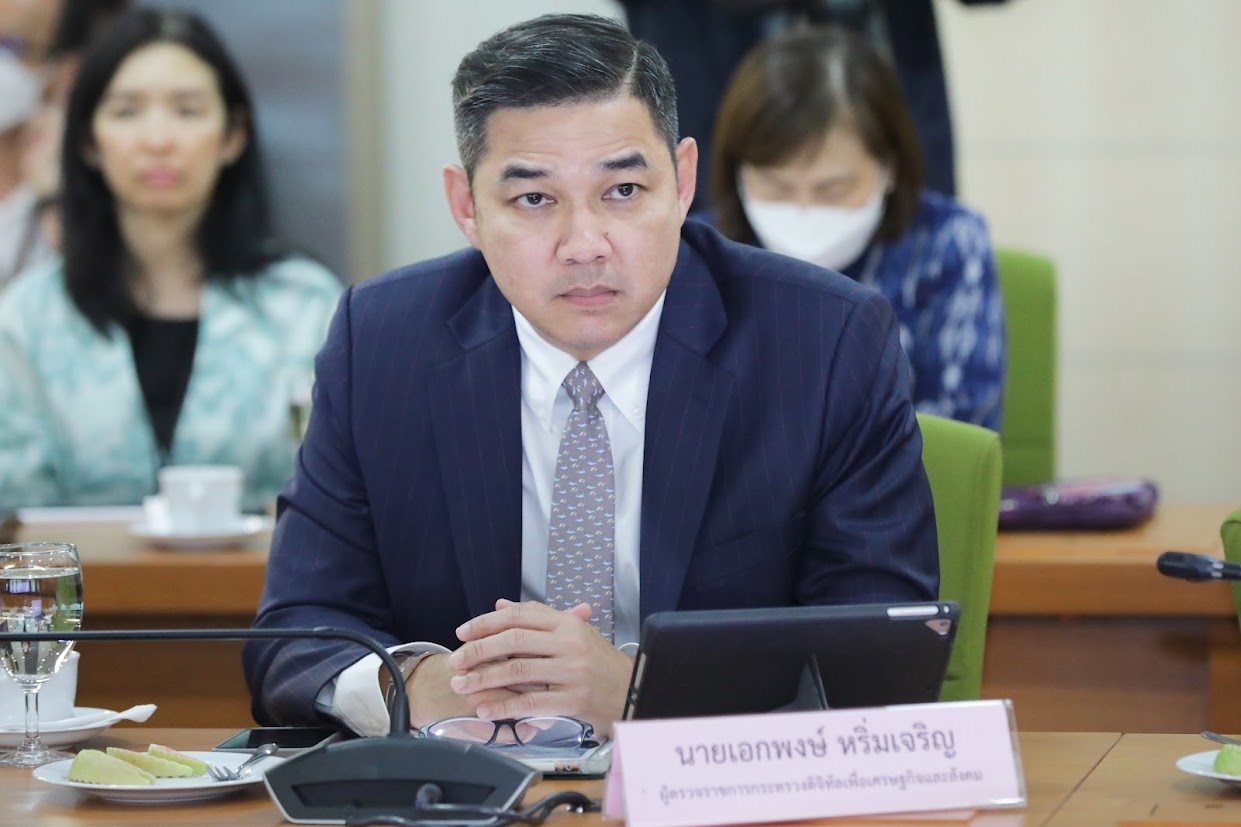 ข่าวรัฐมนตรี