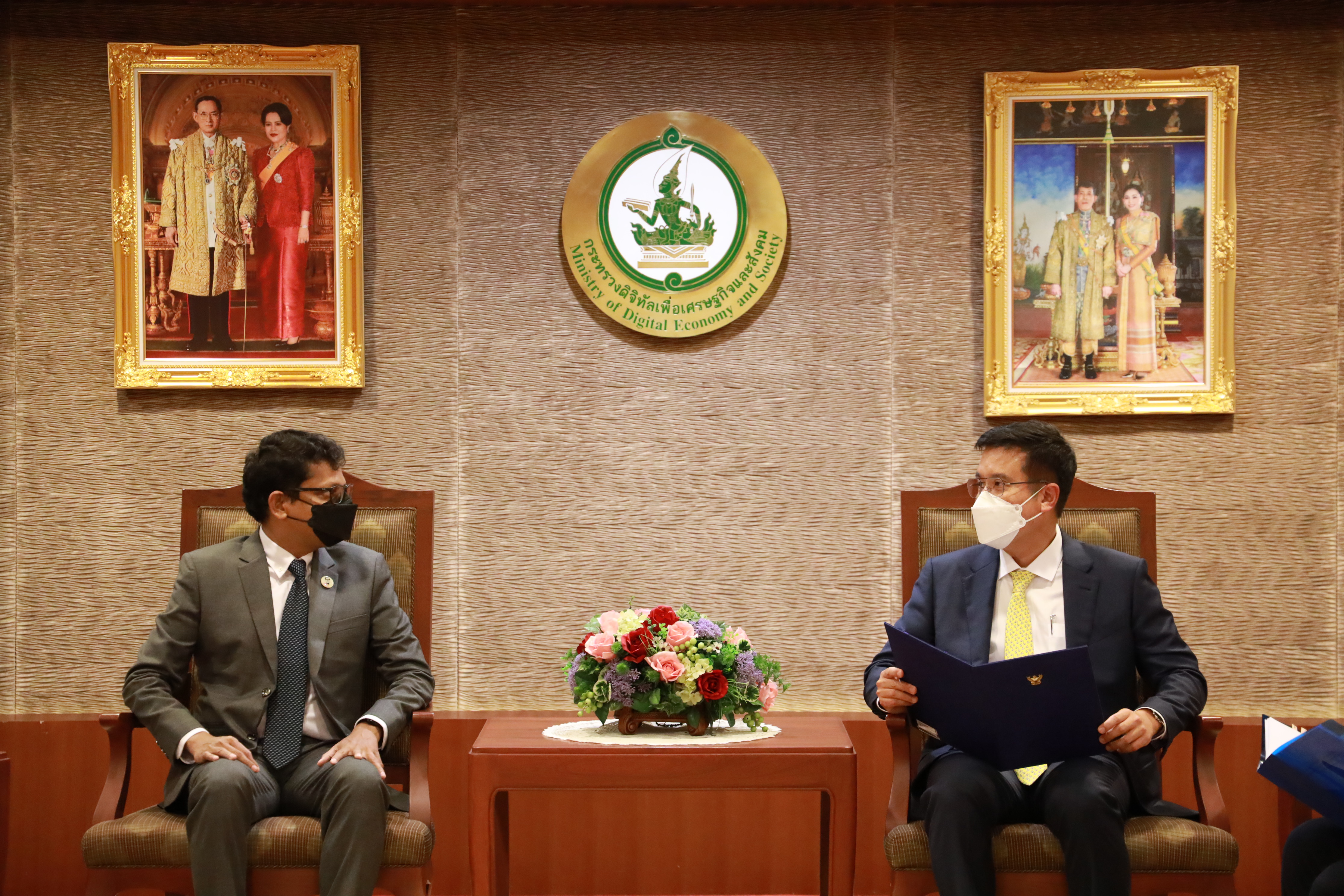 ข่าวรัฐมนตรี