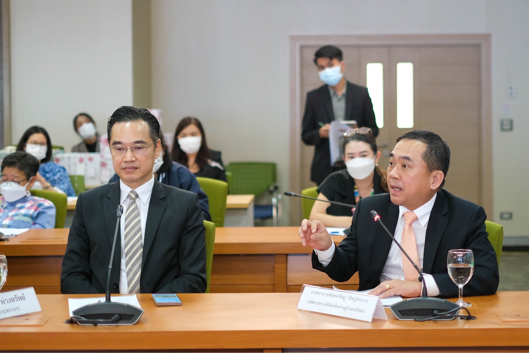 ข่าวรัฐมนตรี