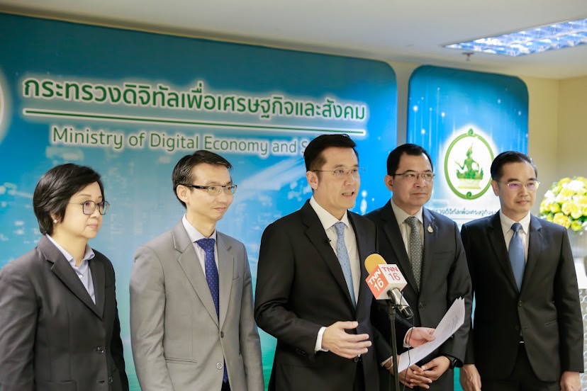 ข่าวรัฐมนตรี