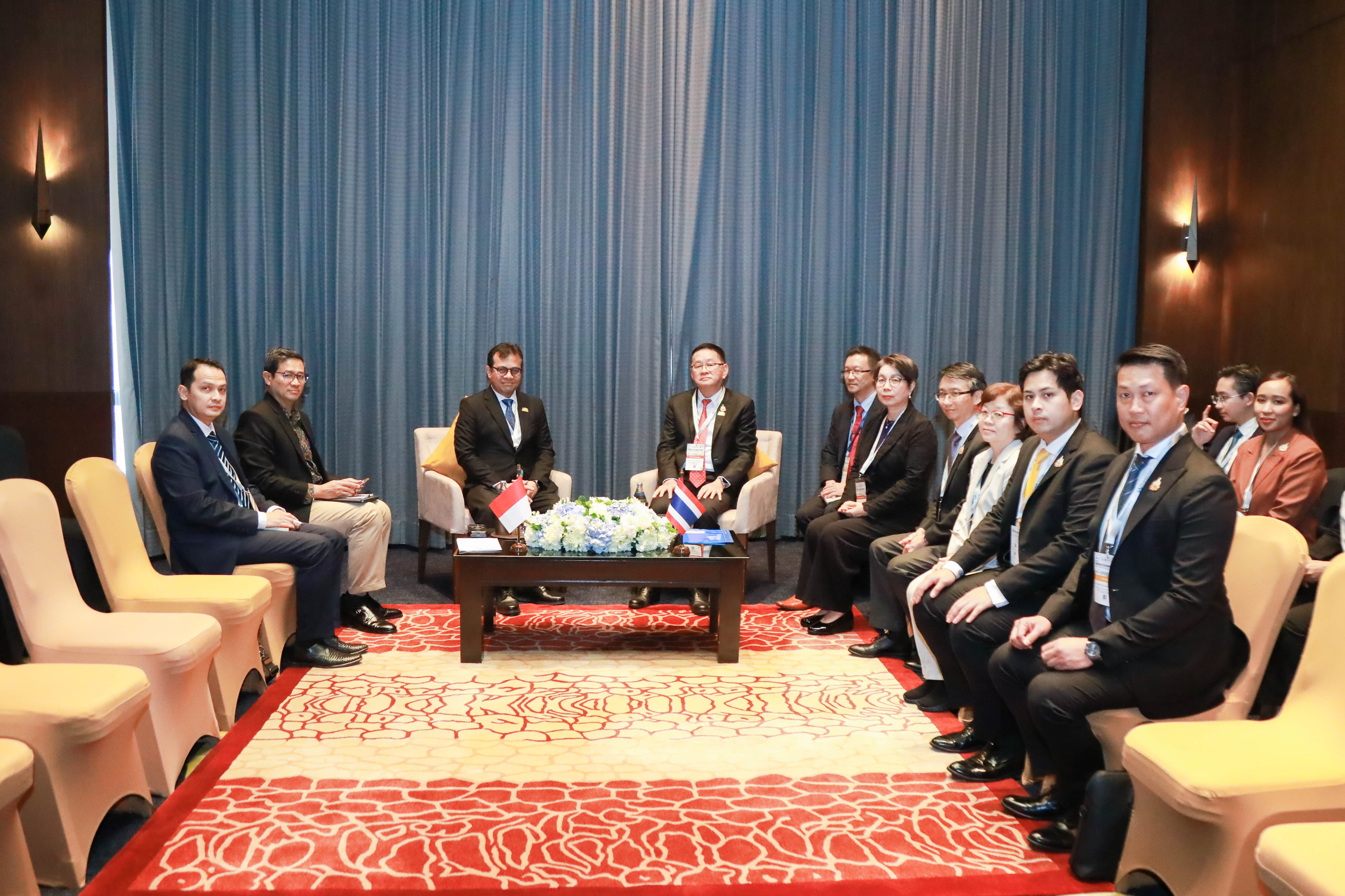 ข่าวรัฐมนตรี