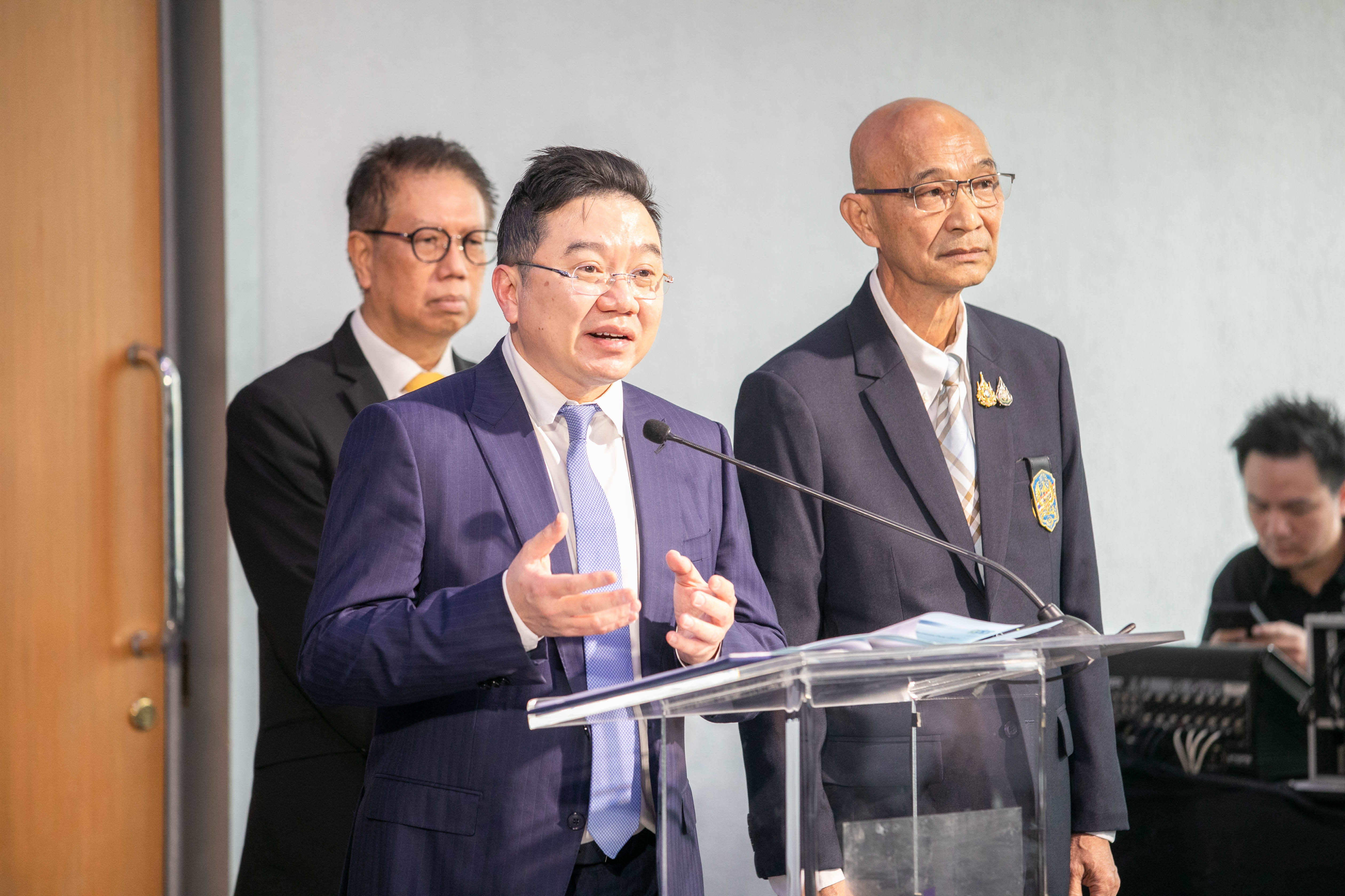 ข่าวรัฐมนตรี