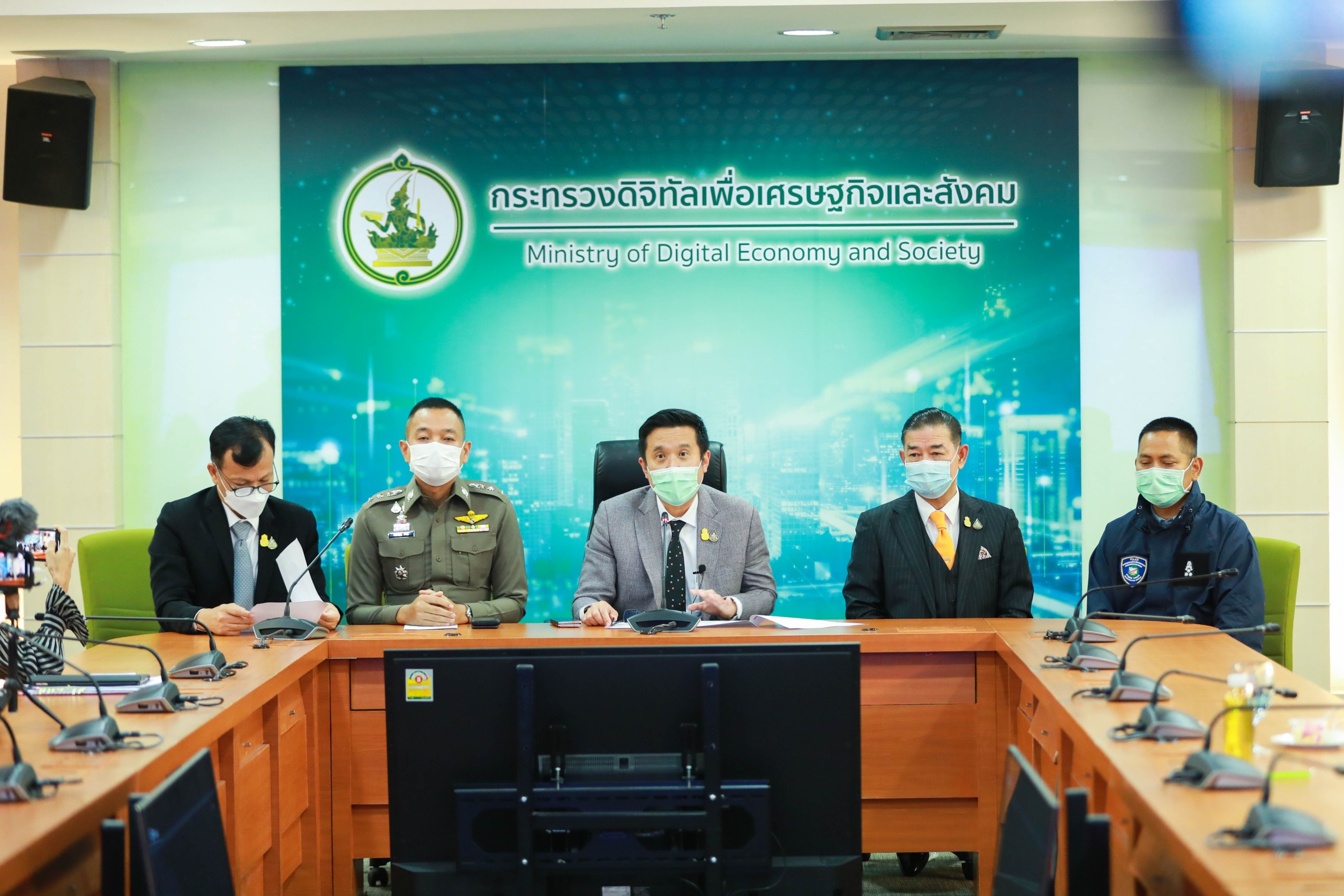 ข่าวรัฐมนตรี