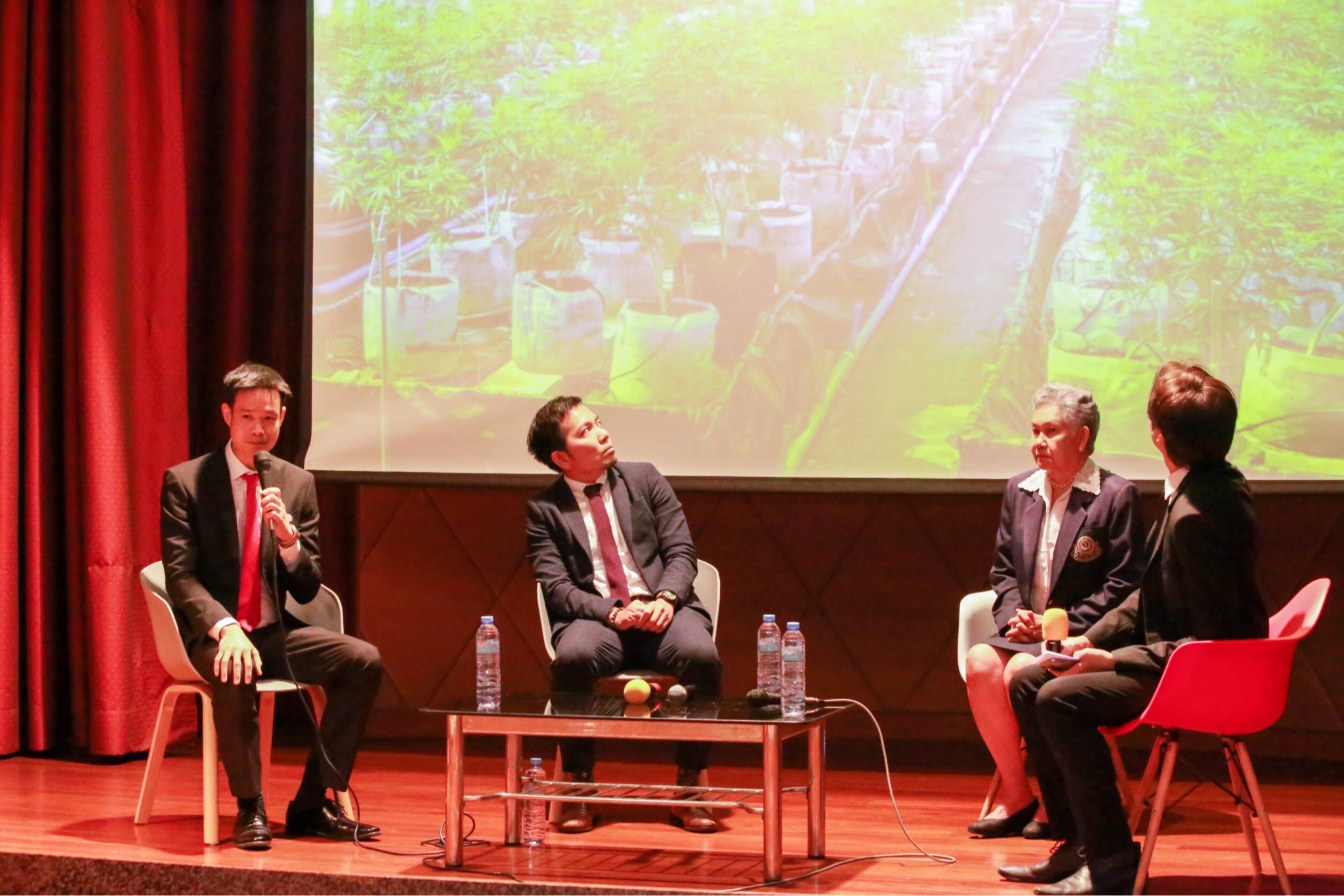 ข่าวรัฐมนตรี