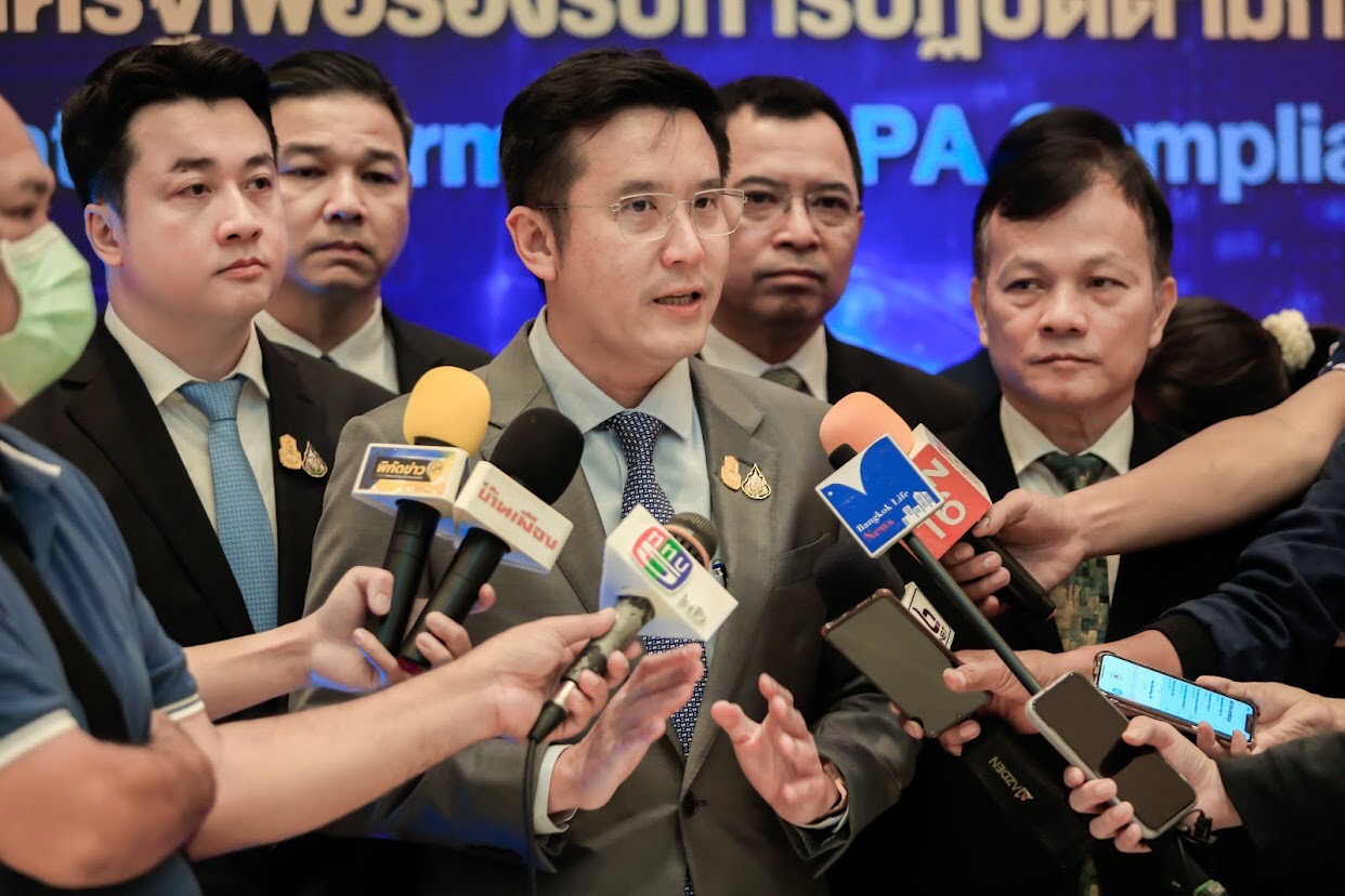 ข่าวรัฐมนตรี