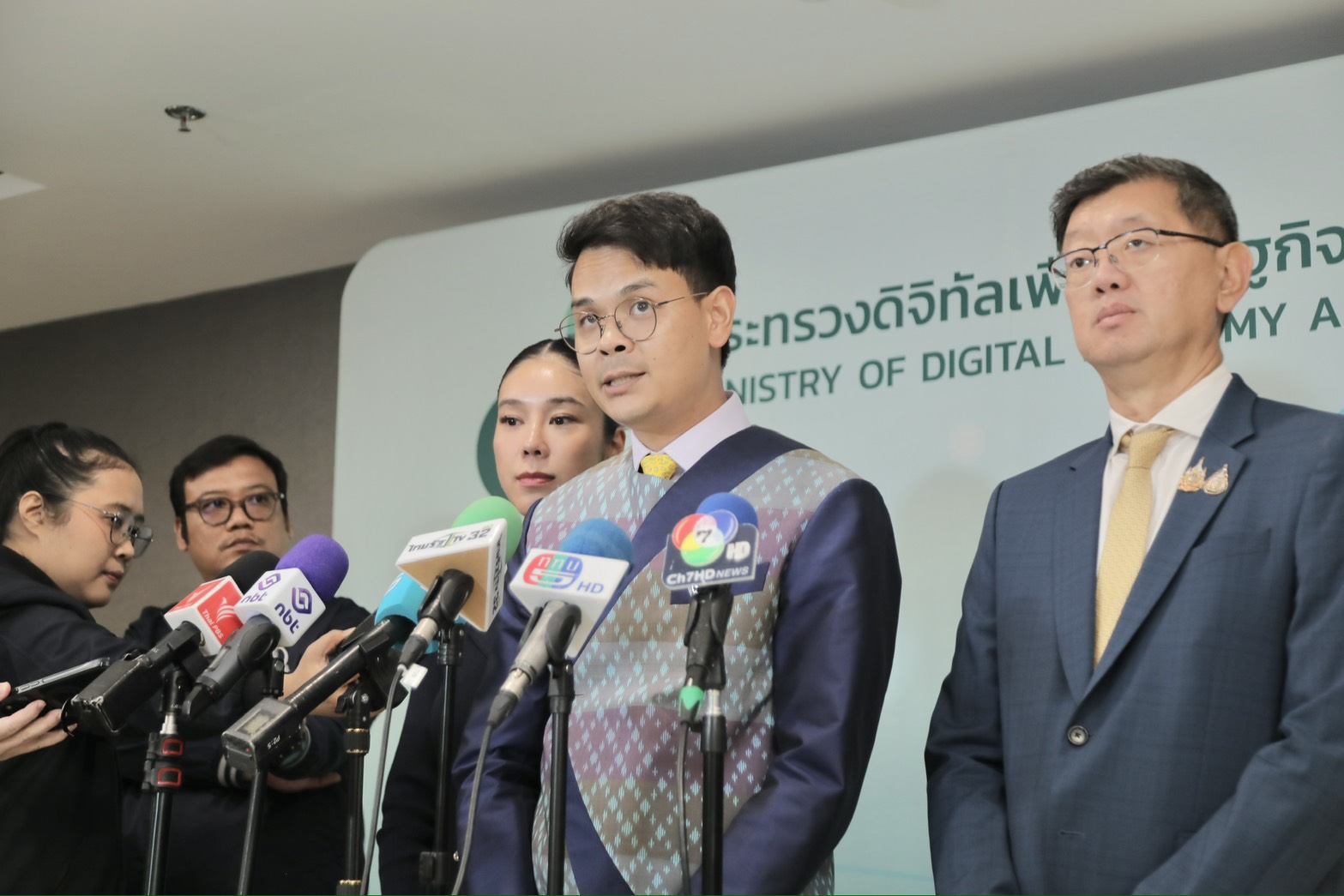 ข่าวรัฐมนตรี