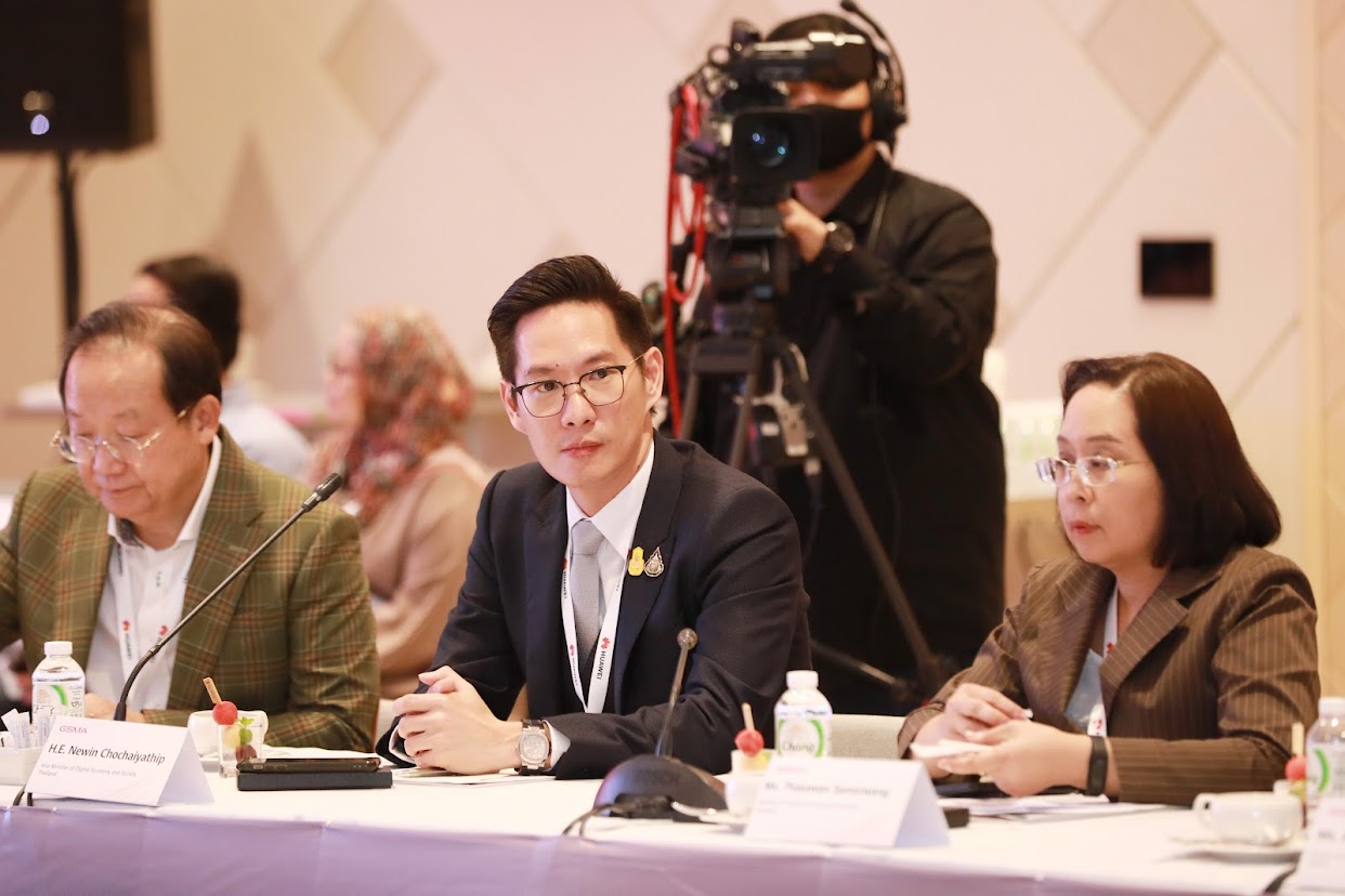 ข่าวรัฐมนตรี