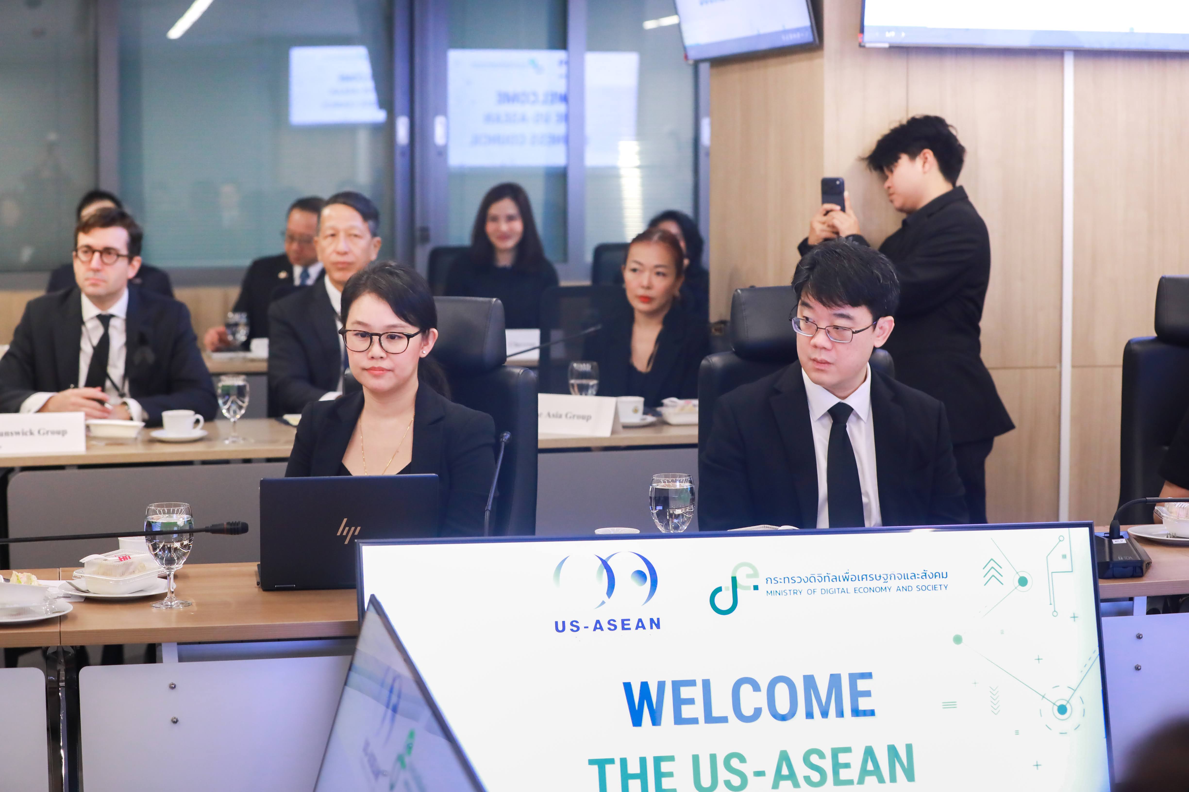 ข่าวรัฐมนตรี