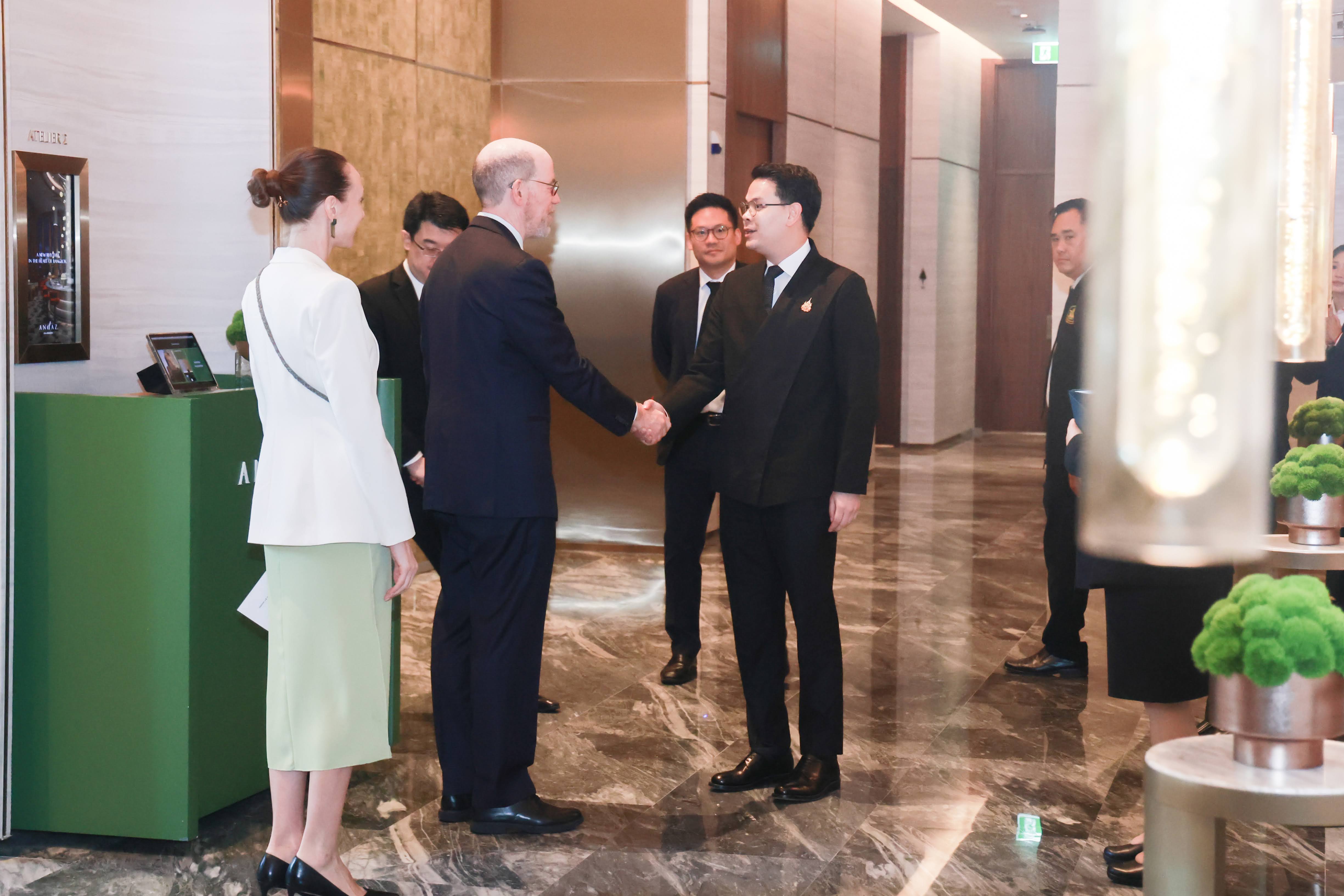 ข่าวรัฐมนตรี