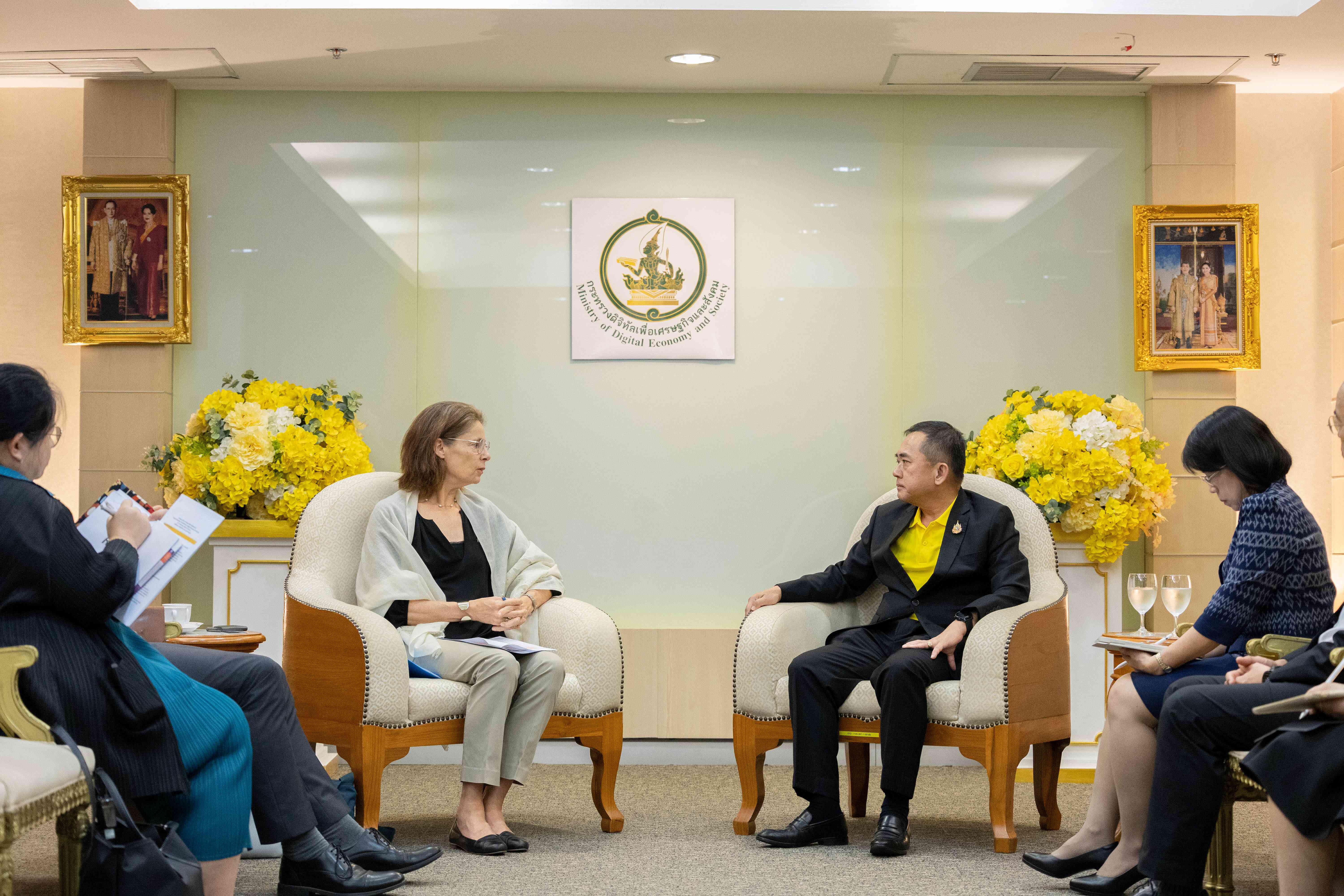 ข่าวรัฐมนตรี