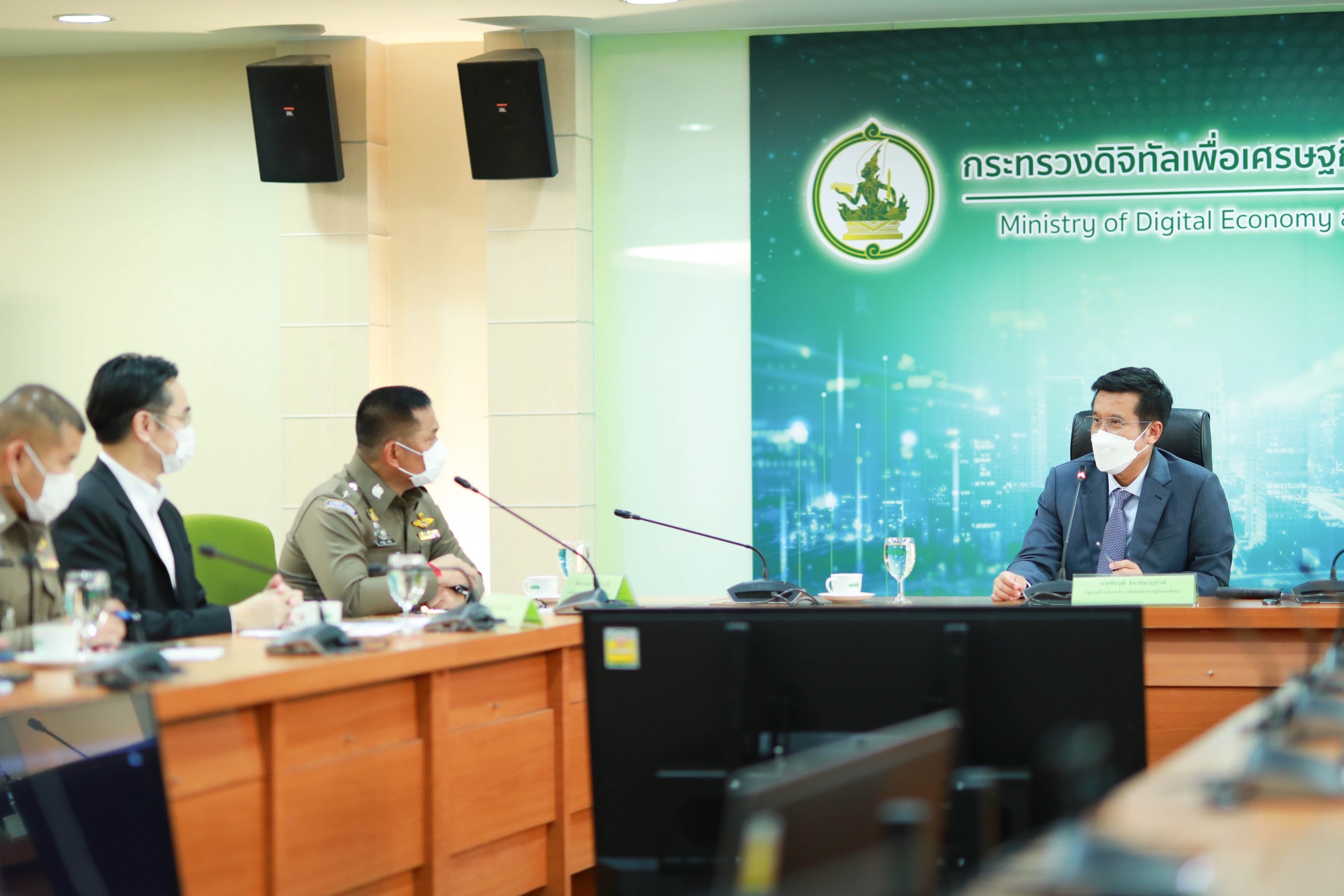 ข่าวรัฐมนตรี