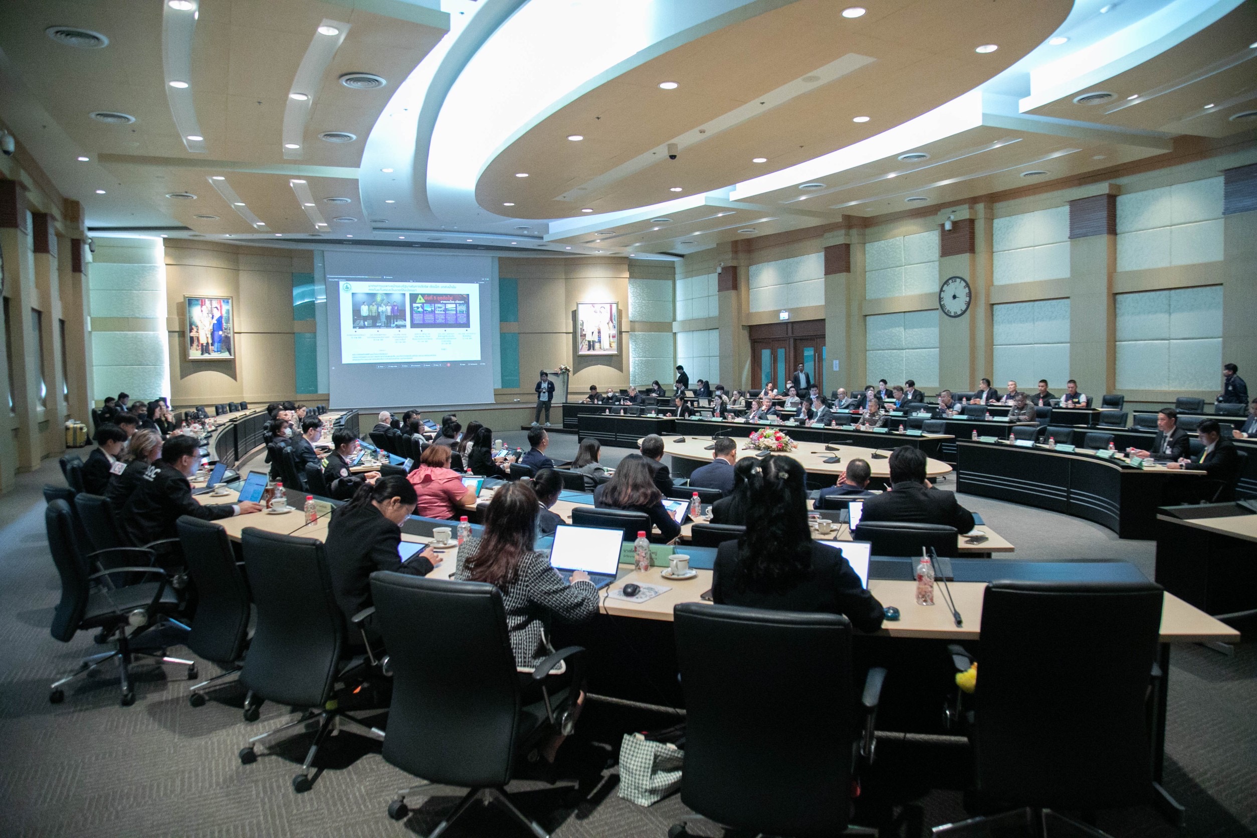 ข่าวรัฐมนตรี