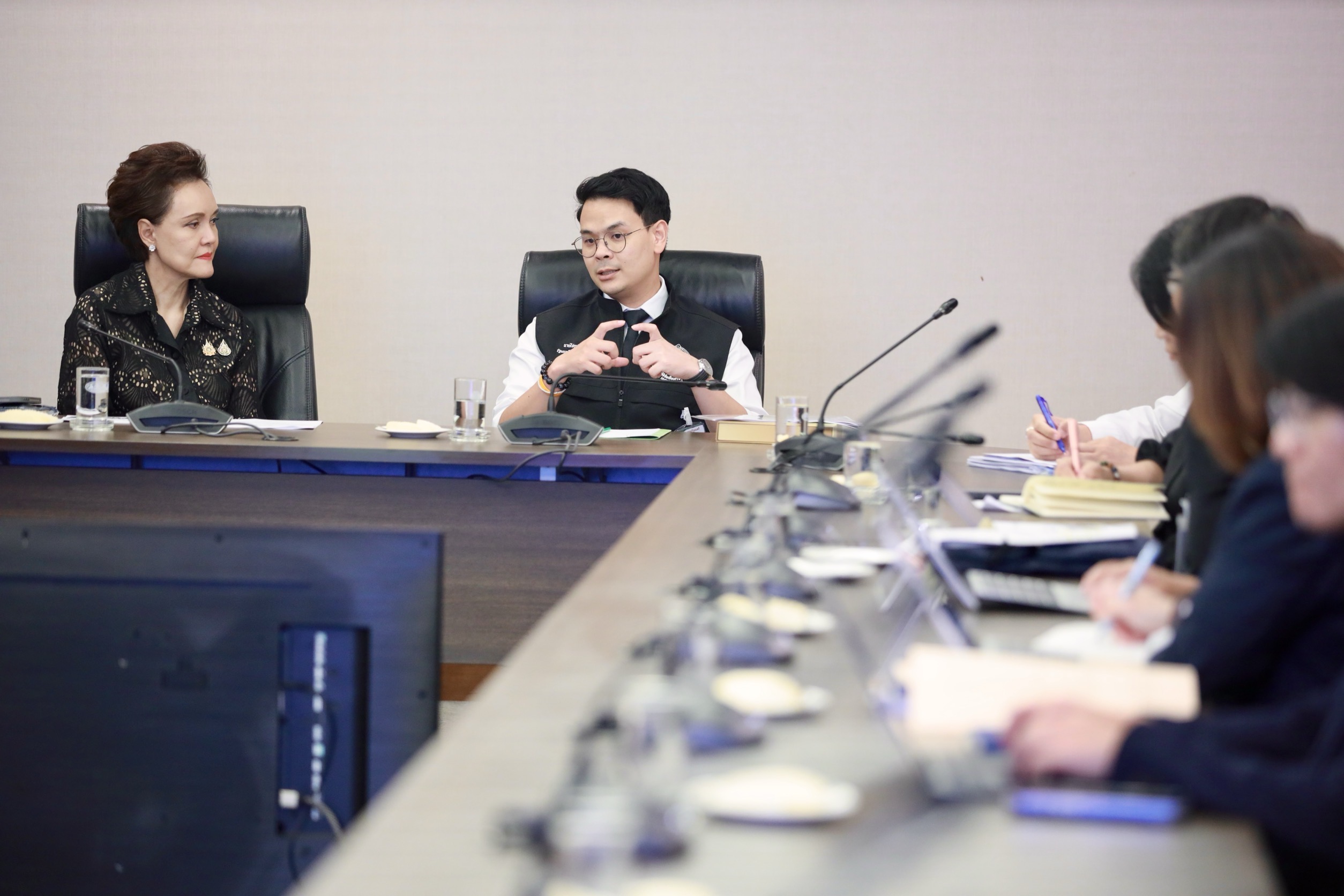 ข่าวรัฐมนตรี