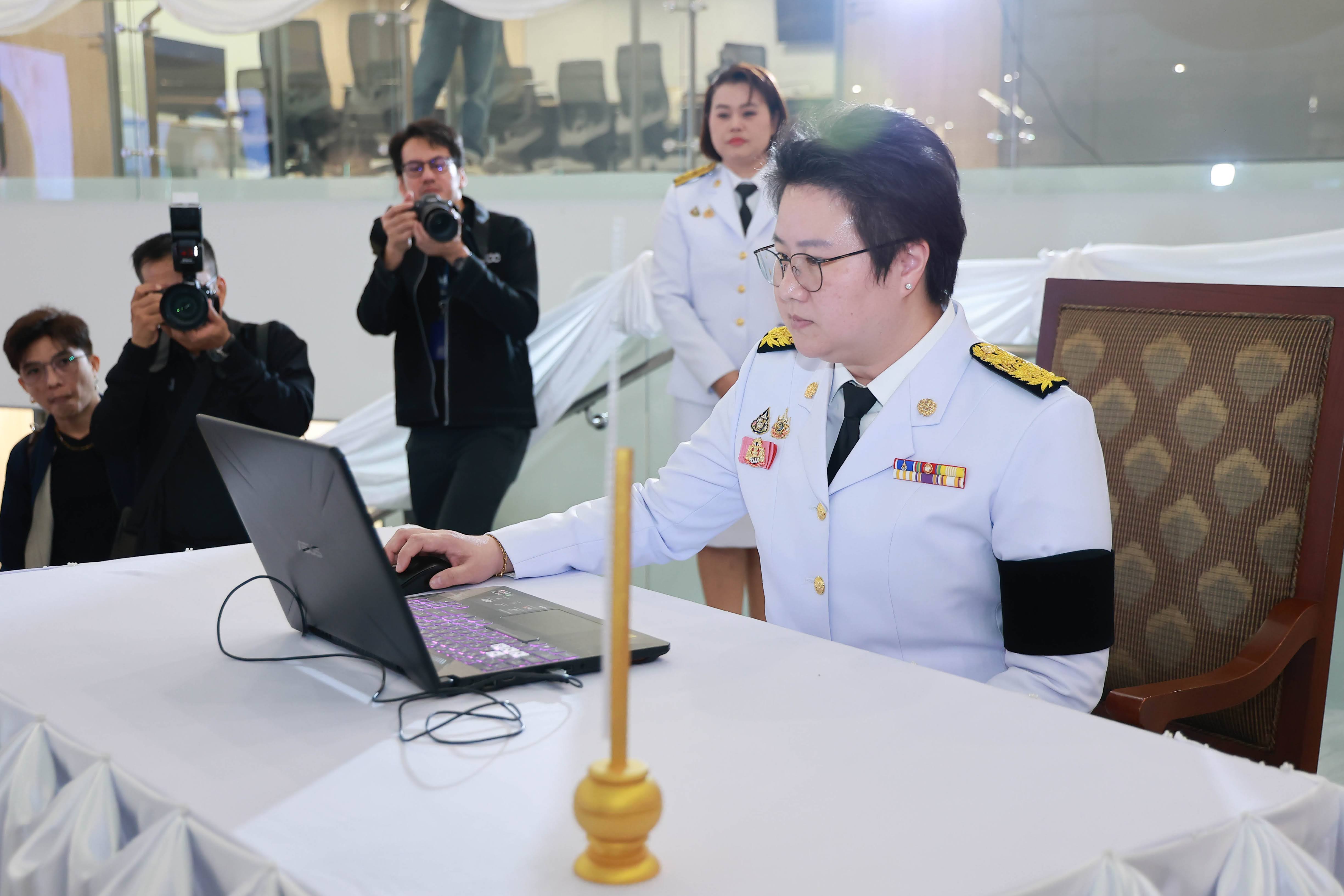 ข่าวรัฐมนตรี