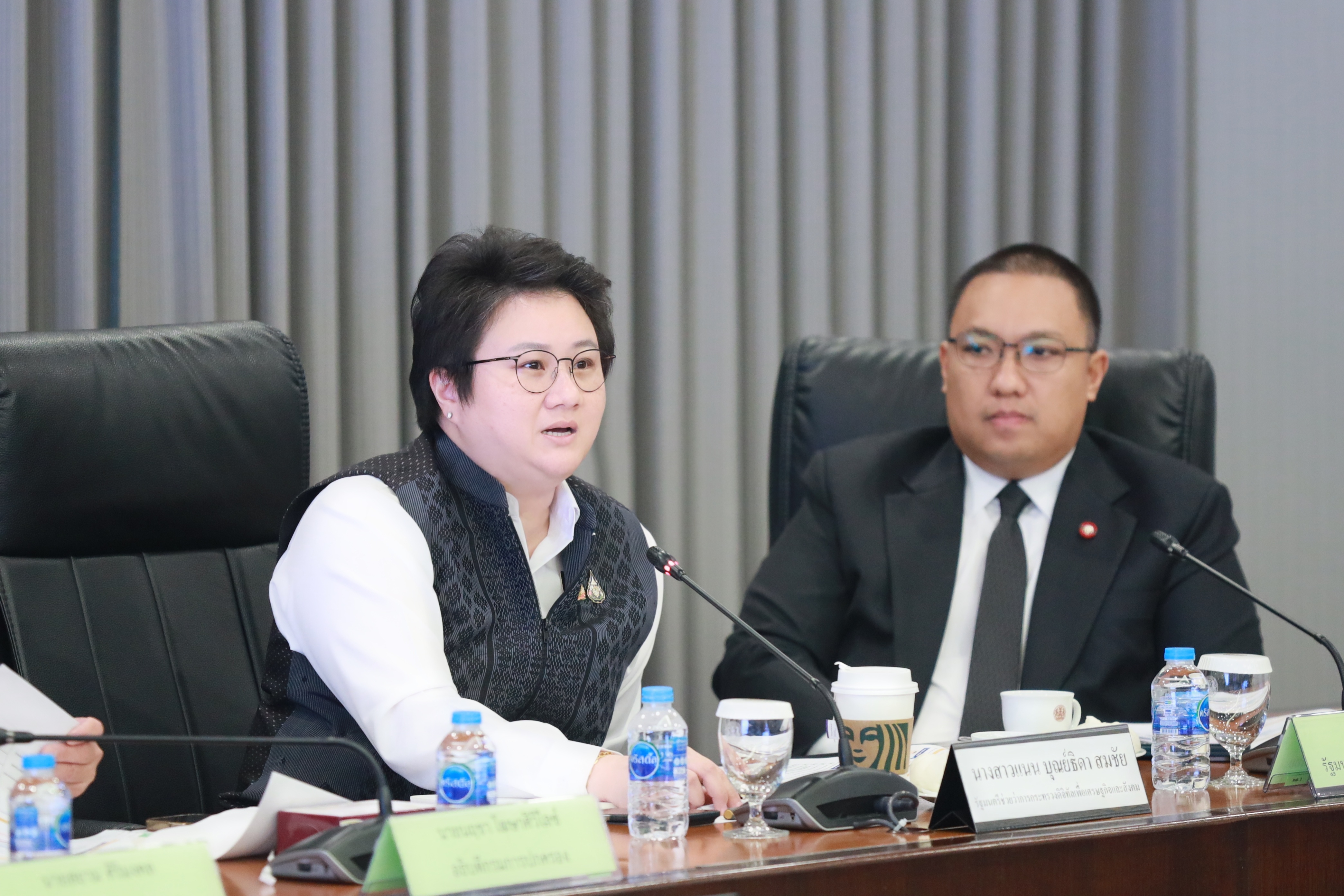 ข่าวรัฐมนตรี