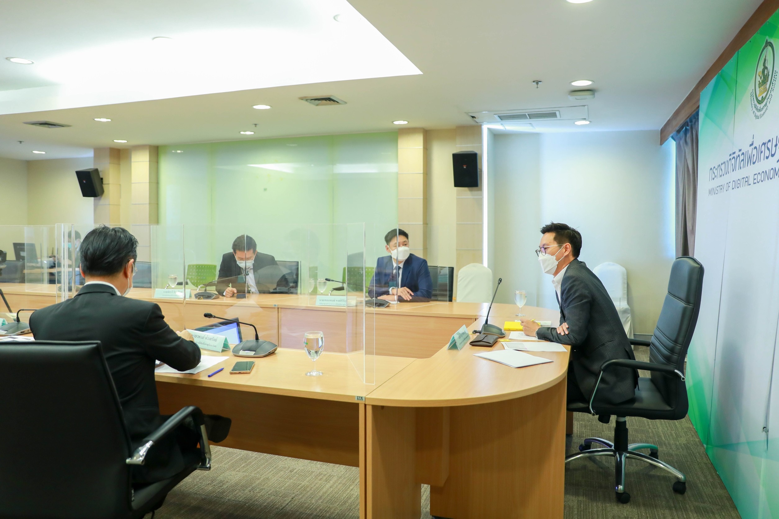 ข่าวรัฐมนตรี