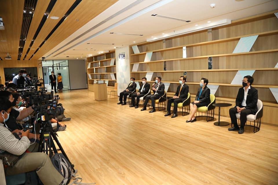 ข่าวรัฐมนตรี