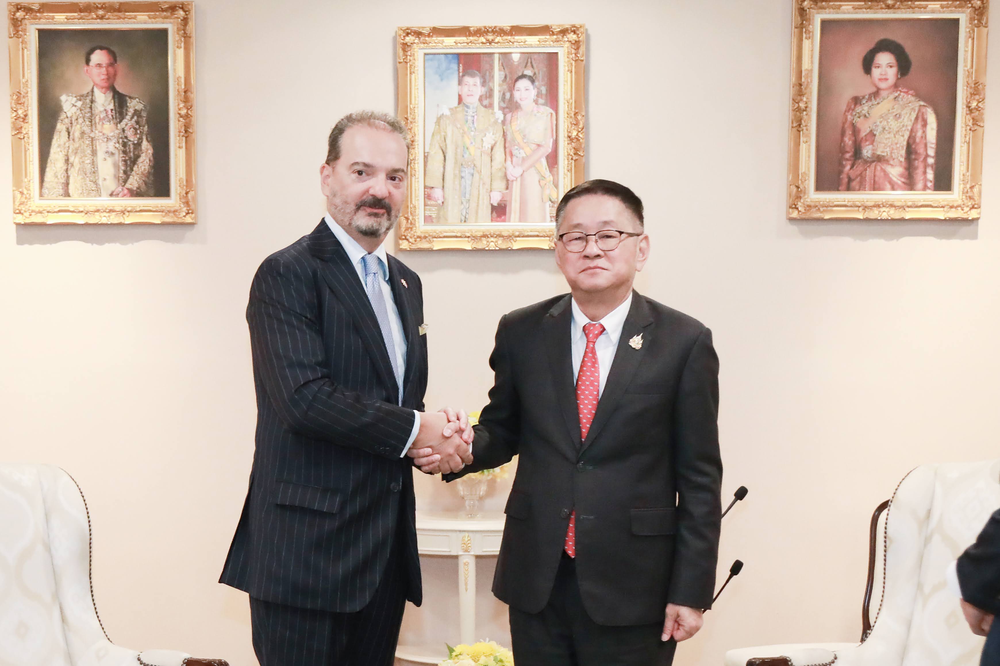 ข่าวรัฐมนตรี