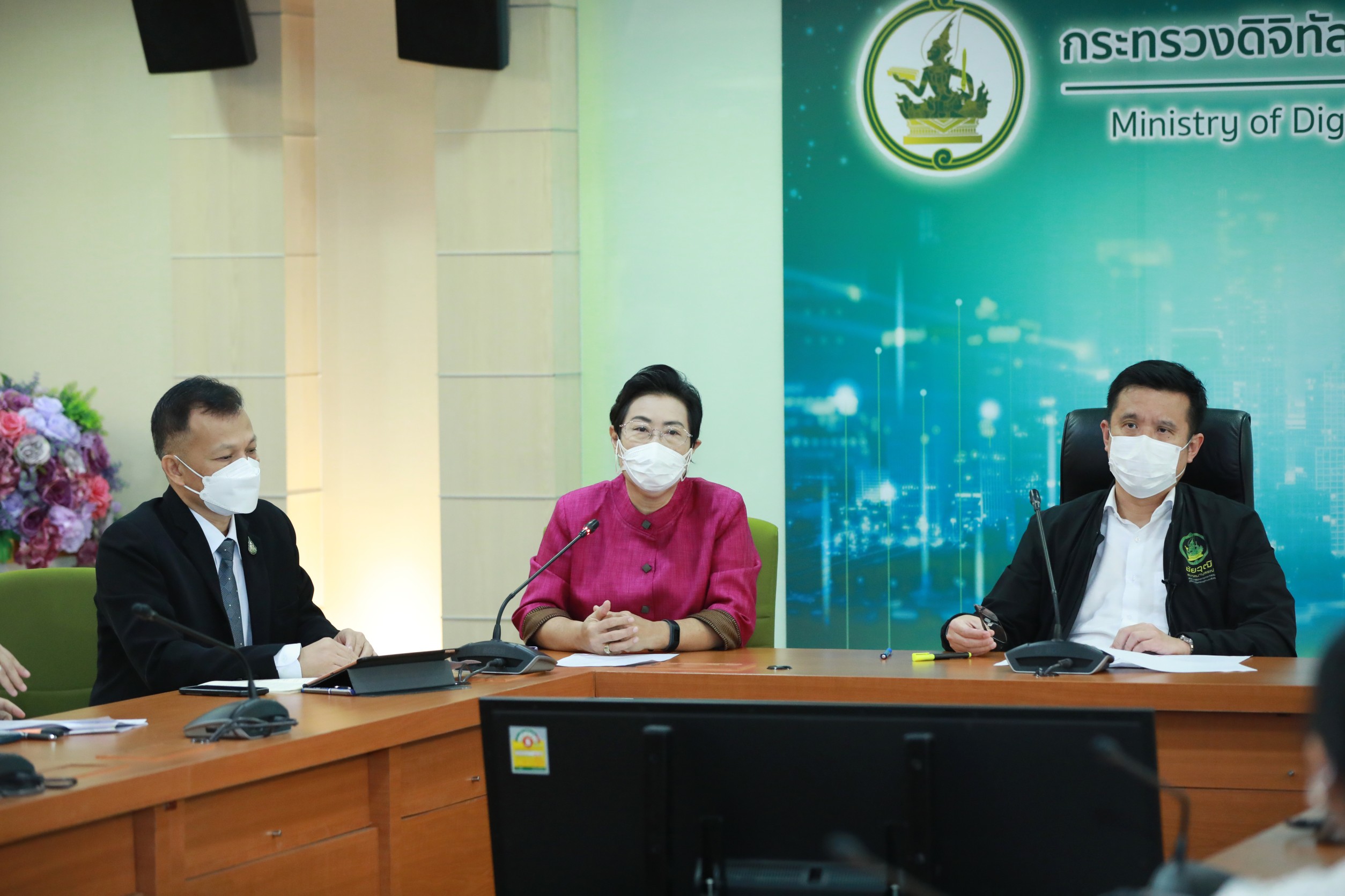 ข่าวรัฐมนตรี