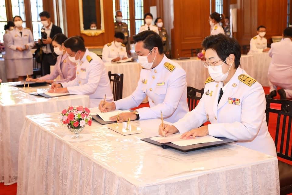 ข่าวรัฐมนตรี