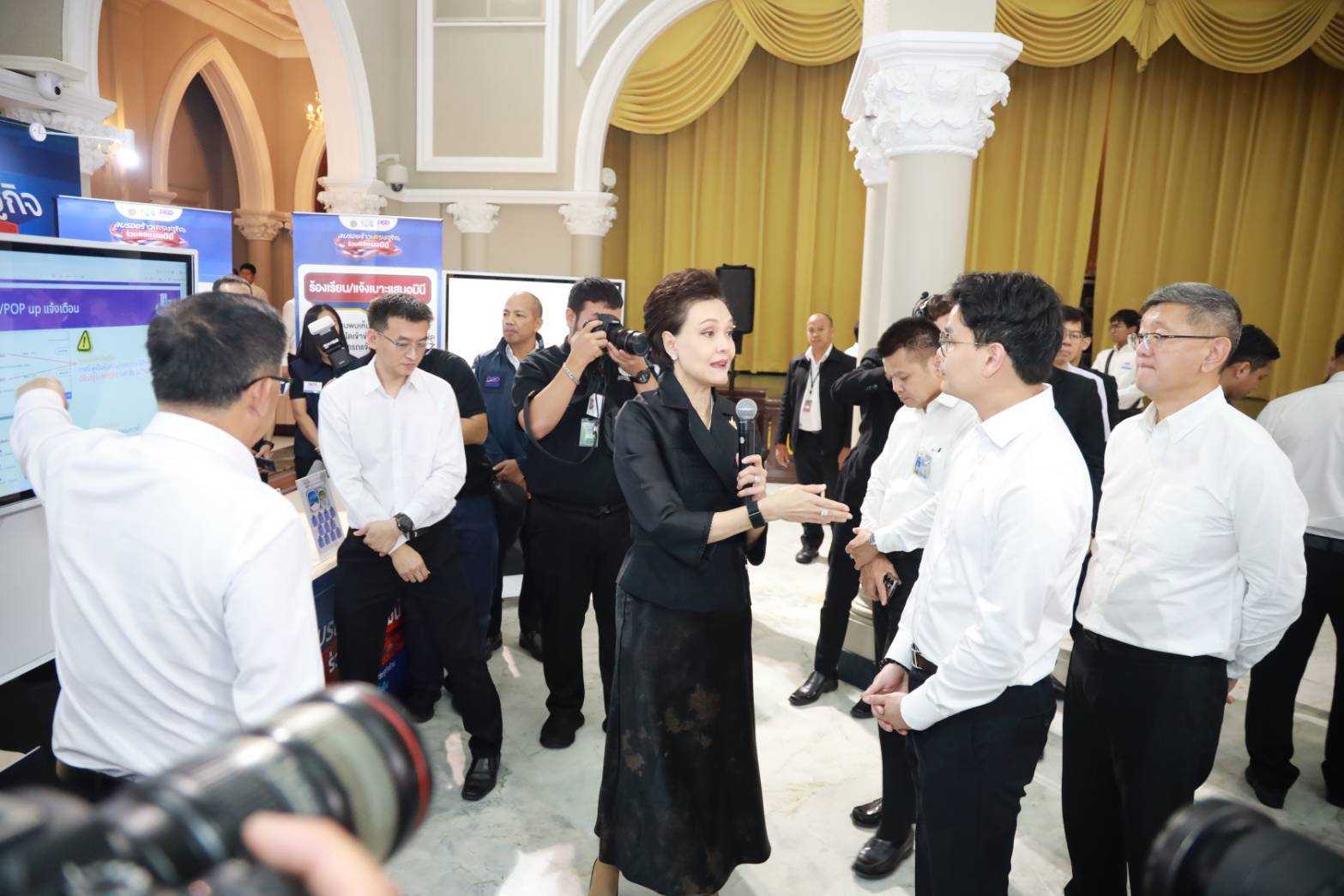 ข่าวรัฐมนตรี