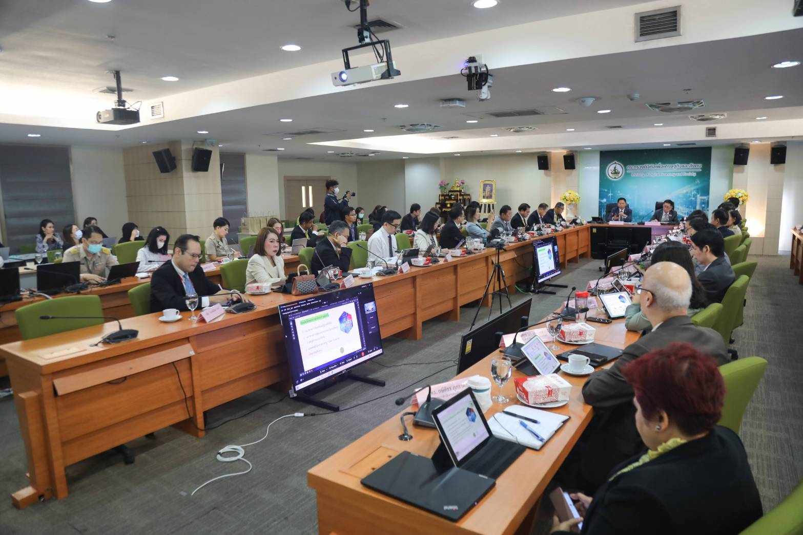ข่าวรัฐมนตรี