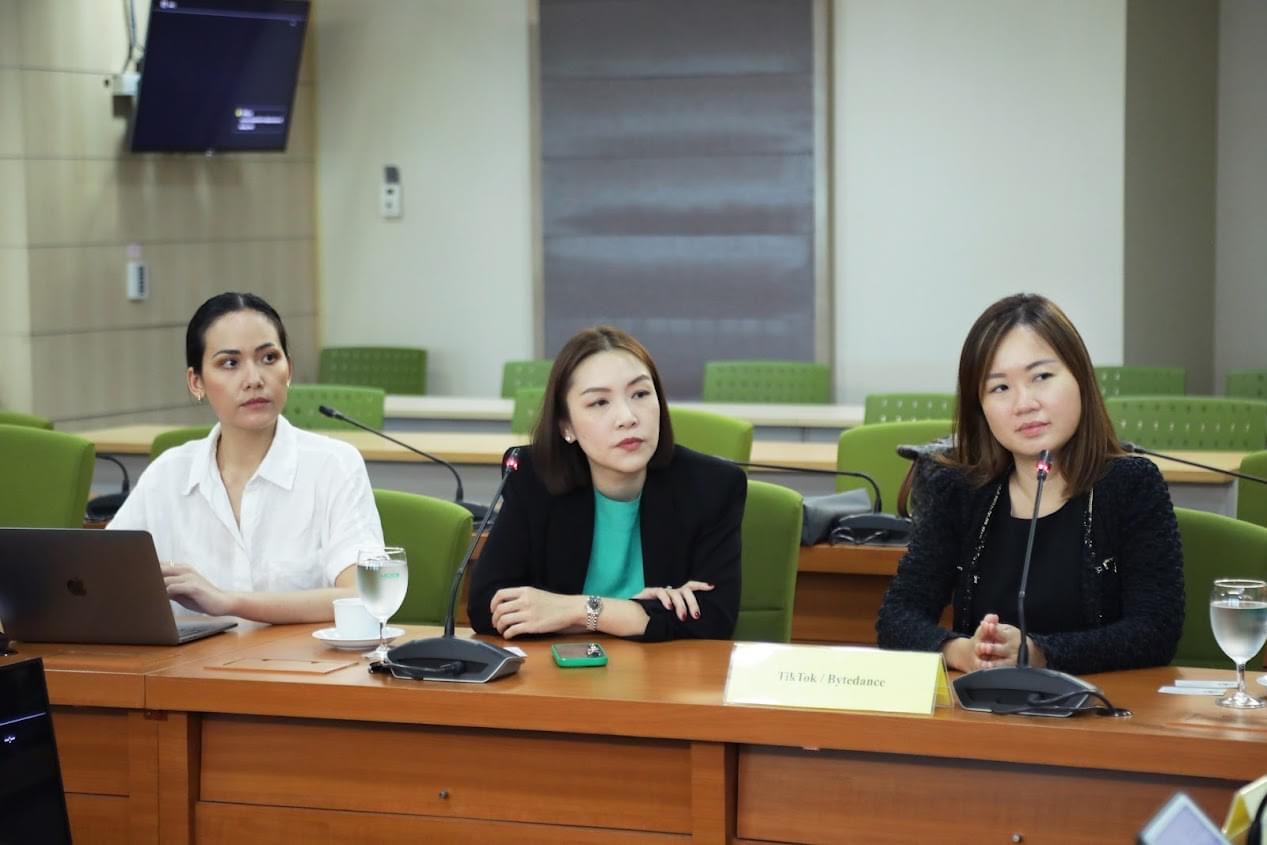 ข่าวรัฐมนตรี