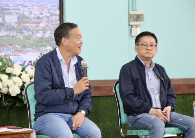 ภาพประกอบเนื้อหา: รมว.ดีอีเอส 